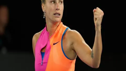 小麦揭秘：倒钩绝技千锤百炼，力挺曼联无懈可击！