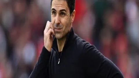 伊恩賴特：為熱刺新任主教波斯祈願開局順利，對凱恩去留充滿信心